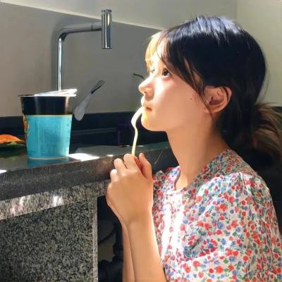 大鼻子小英雄